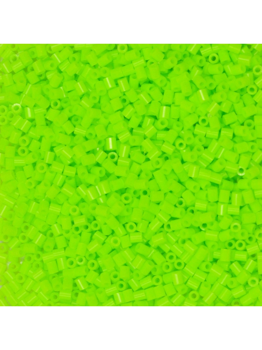 C053 - 1000 Mini Beads 2.6mm (Bright Green)